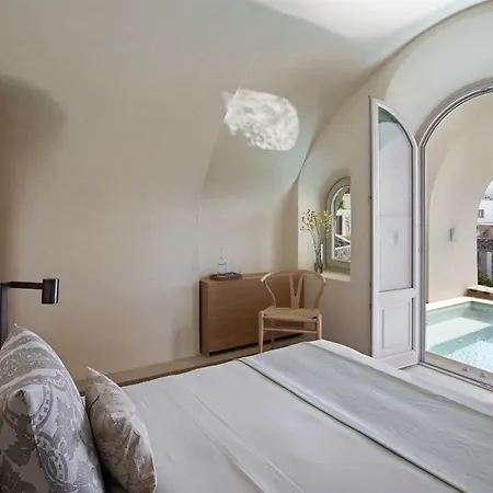 Hotel Bordeaux Fira (Santorini)