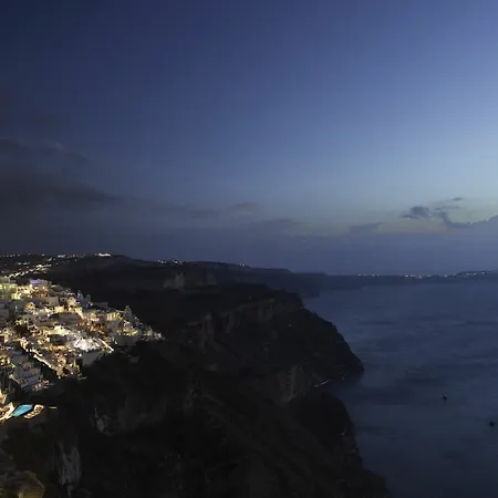 Bordeaux 5* Fira (Santorini)